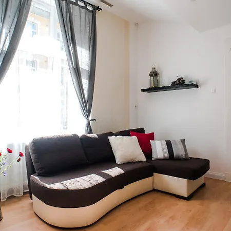 Apartmán N16-spacey, Modern Family Flat For 5 Budapešť