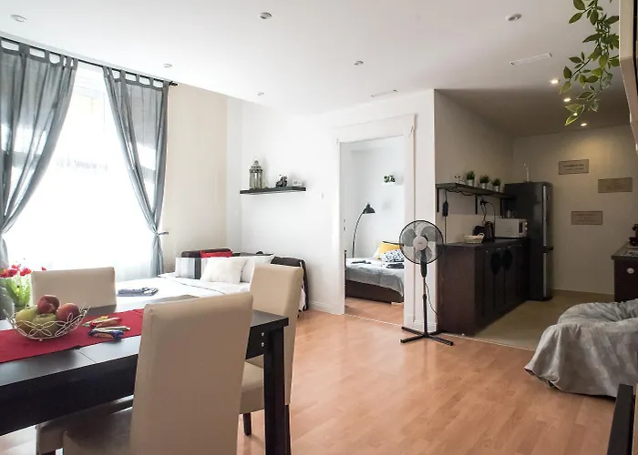 N16-spacey, Modern Family Flat For 5 *