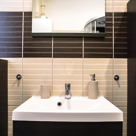 N16-spacey, Modern Family Flat For 5 Διαμέρισμα