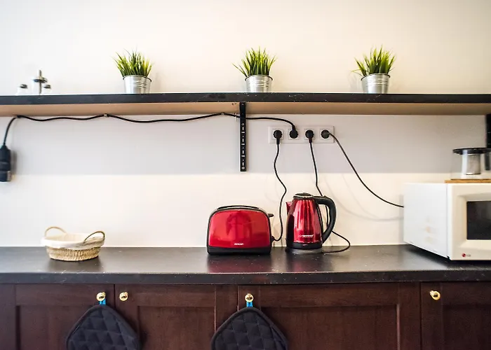 N16-spacey, Modern Family Flat For 5 Budapest